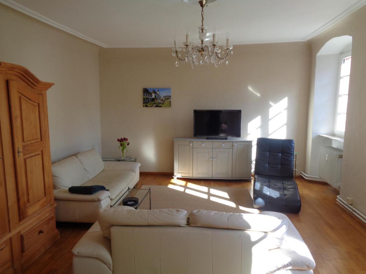 Ferienwohnung Altes Pfarrhaus Mit Flair Und Moselblick Brauneberg Exterior photo