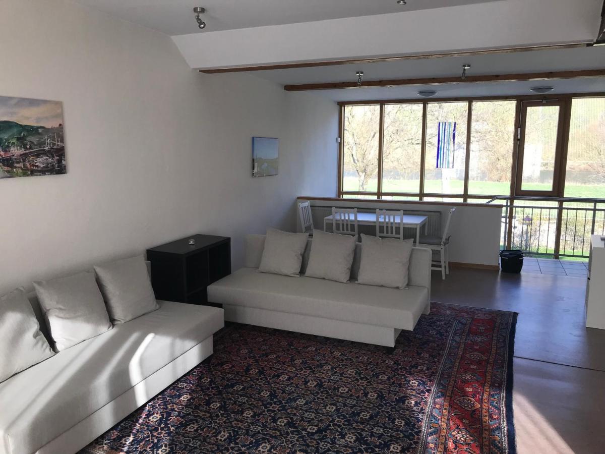 Ferienwohnung Altes Pfarrhaus Mit Flair Und Moselblick Brauneberg Exterior photo